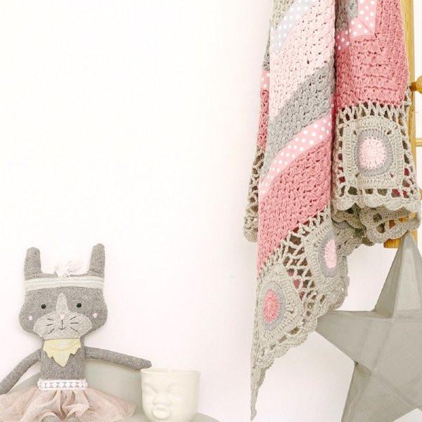 And The Little Dog Laughed - Dusty Pink Hand Crochet Blanket-the little haven