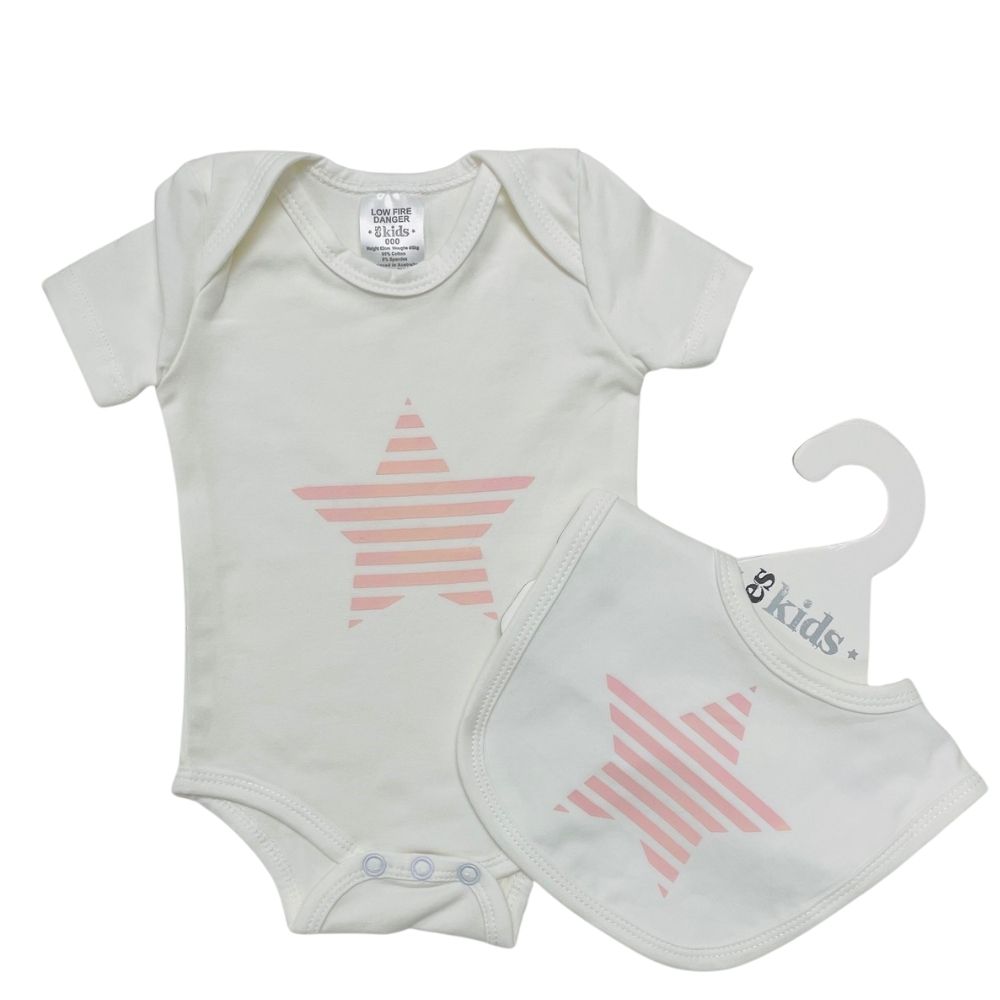 eskids-baby-short-sleeve-set-pink-star-000-bodysuit-bib-the little haven